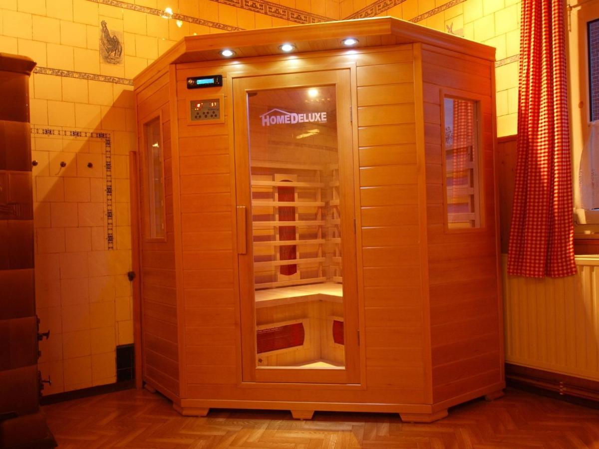Heritage Villa With Home Cinema Sauna Treuen Exterior photo